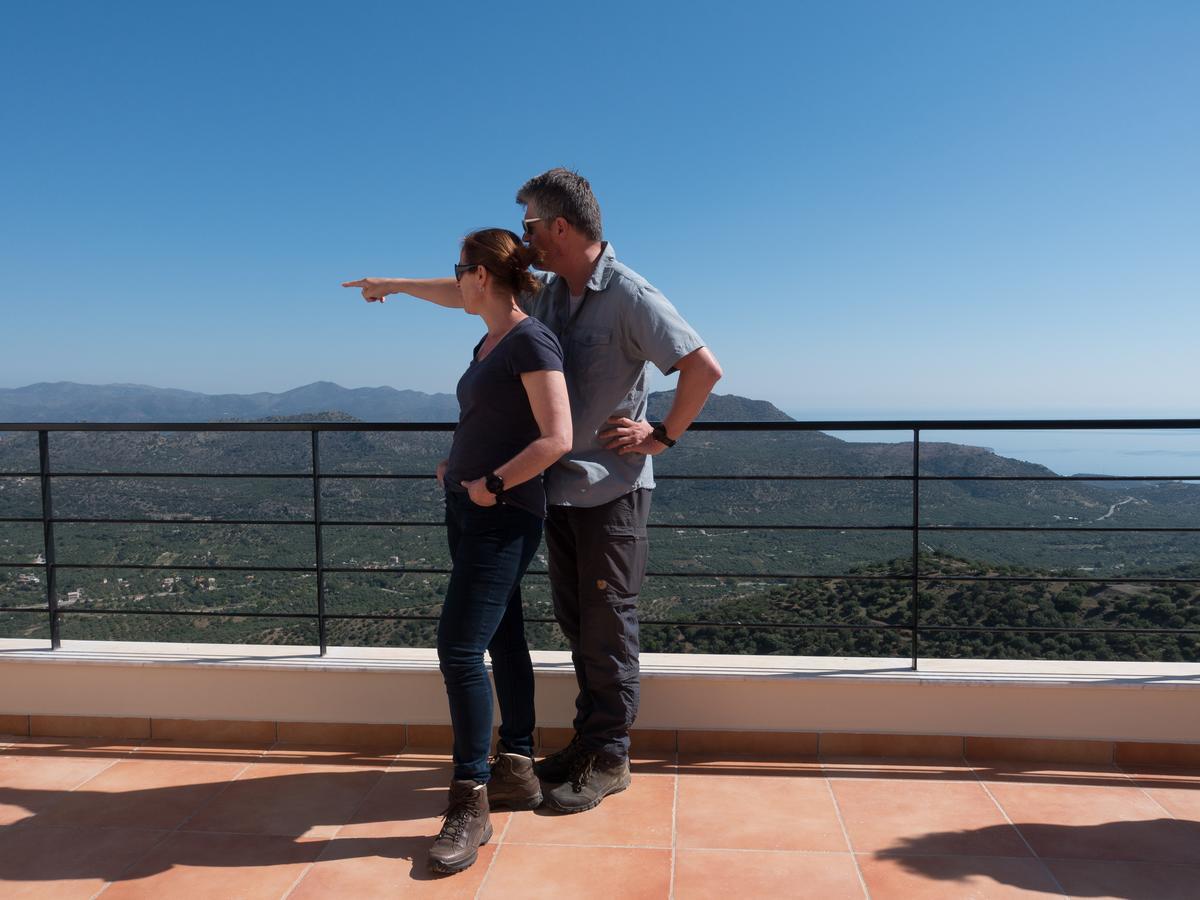 Villa Dio Petres Kroustas Esterno foto