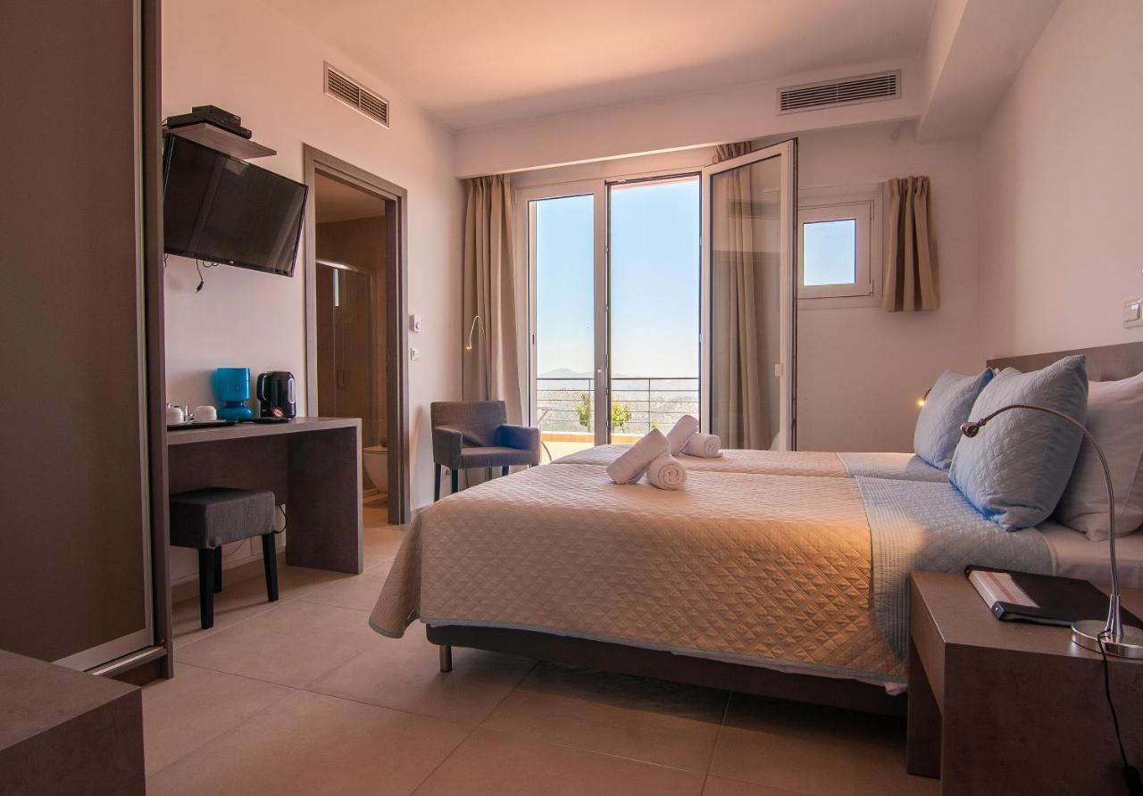 Villa Dio Petres Kroustas Esterno foto
